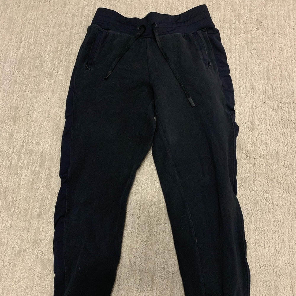 Women’s Lululemon Joggers
